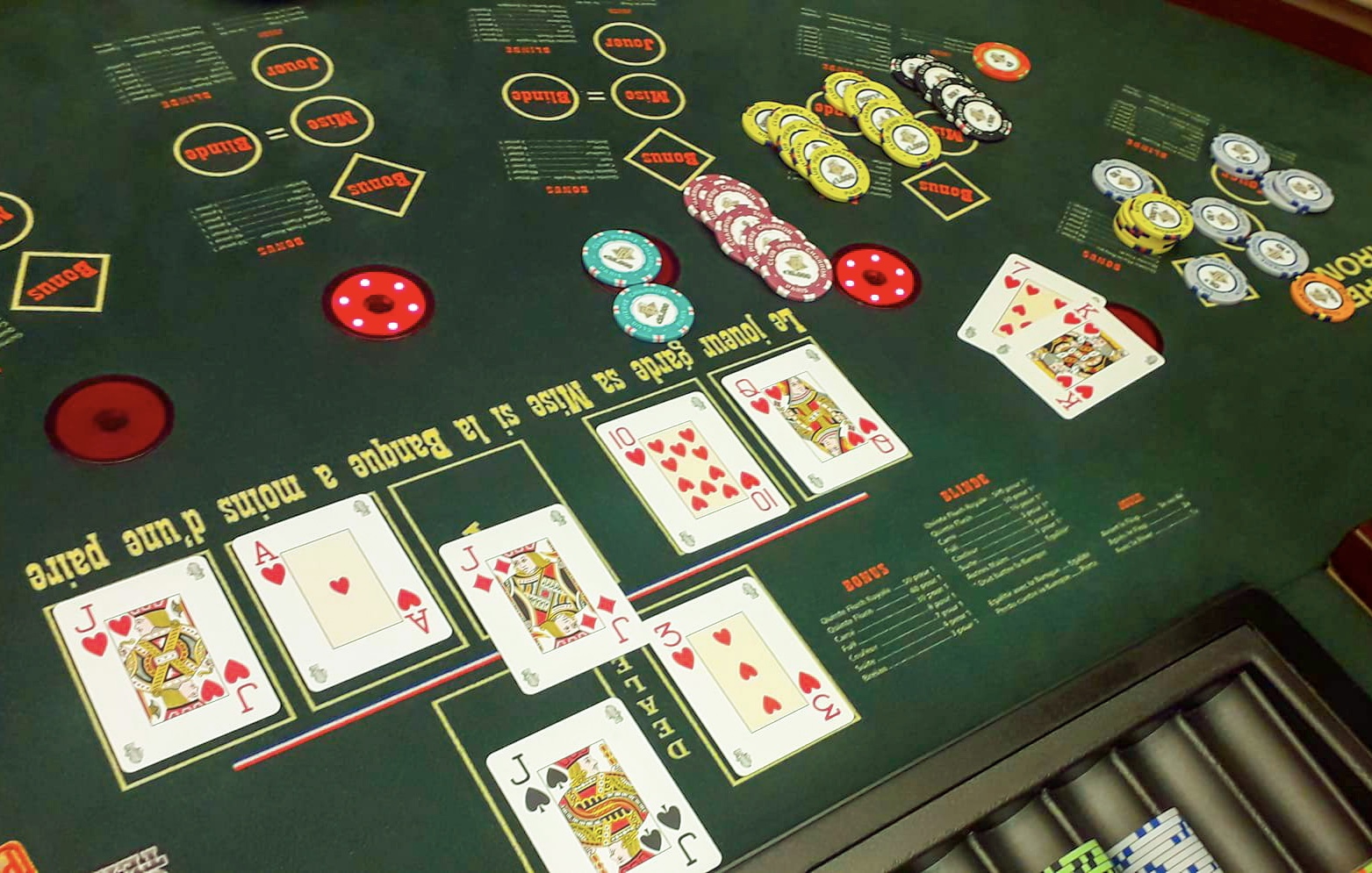 ultimate poker's jackpot at club pierre charron